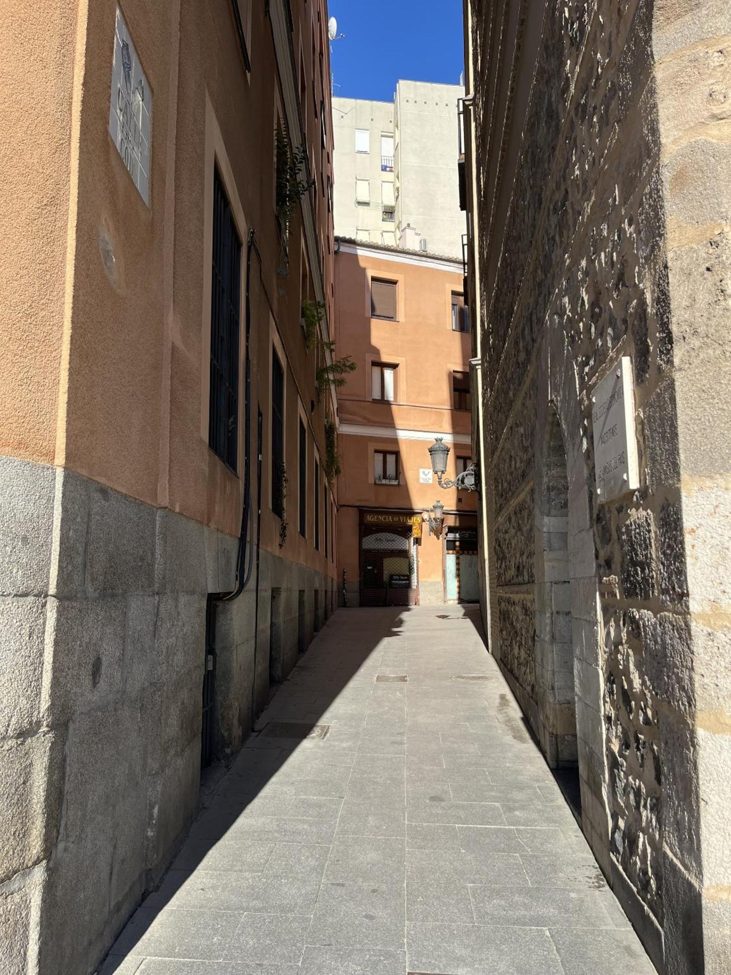 Dplace To Be - Exclusive Apartments In Historic Center Madrid Eksteriør billede