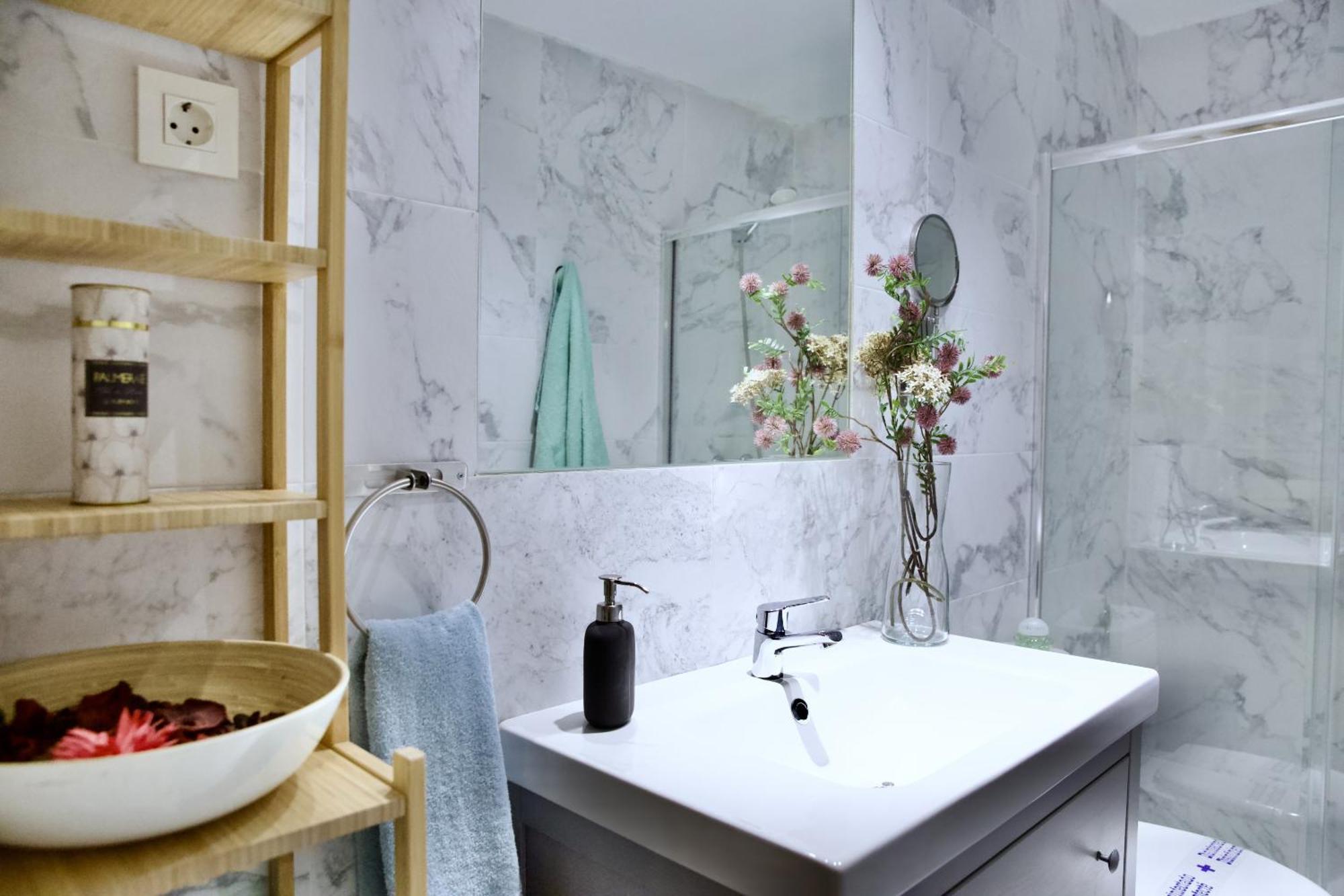 Dplace To Be - Exclusive Apartments In Historic Center Madrid Værelse billede