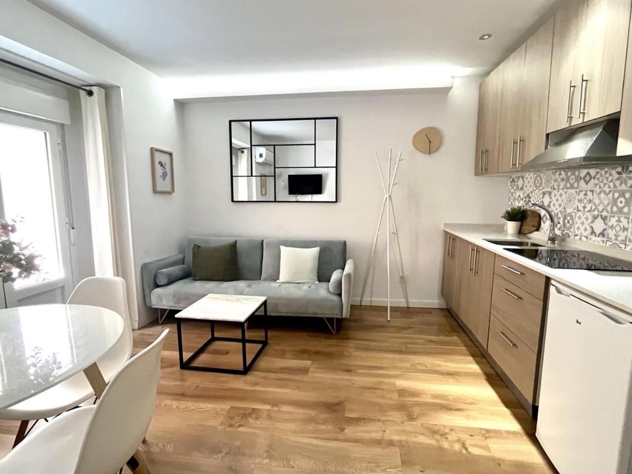 Dplace To Be - Exclusive Apartments In Historic Center Madrid Værelse billede