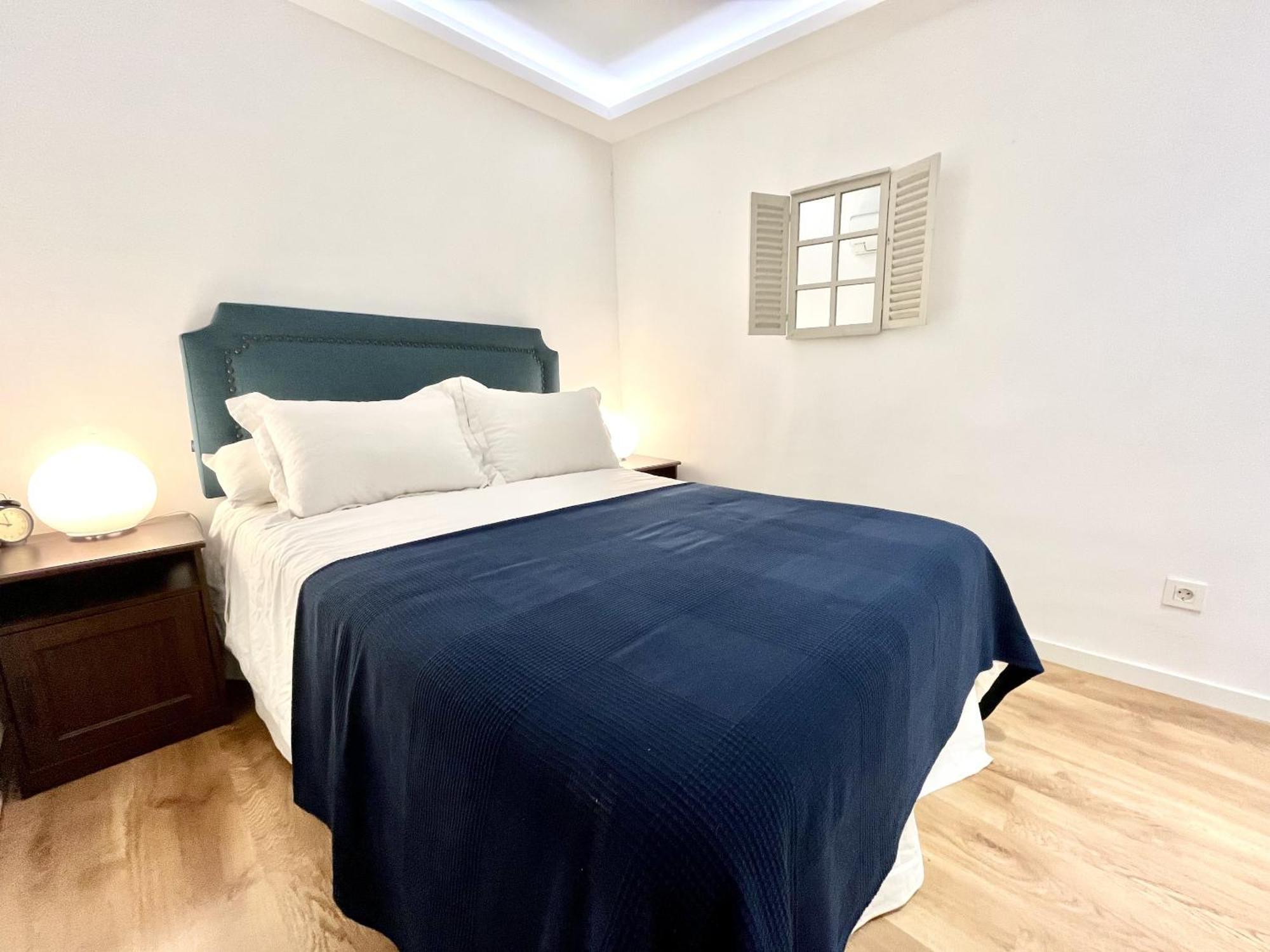 Dplace To Be - Exclusive Apartments In Historic Center Madrid Værelse billede